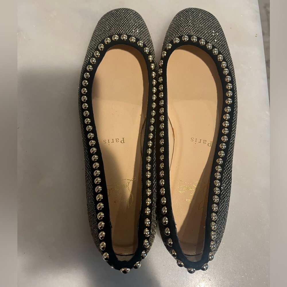 Christian Louboutin flats size 6, in great condition